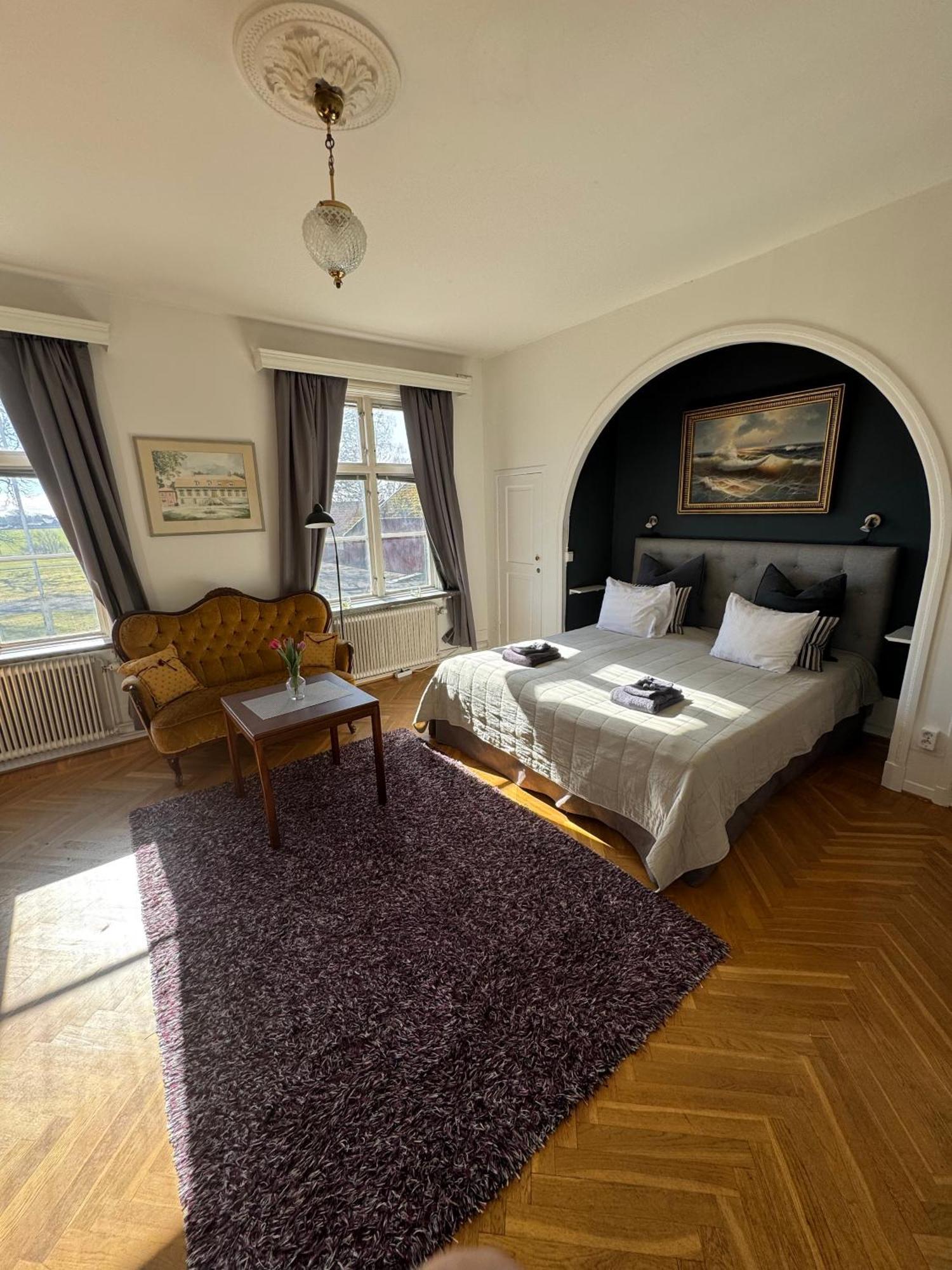 Brunsbo G:A Biskopsgard Hotell & Konferens Skara Esterno foto