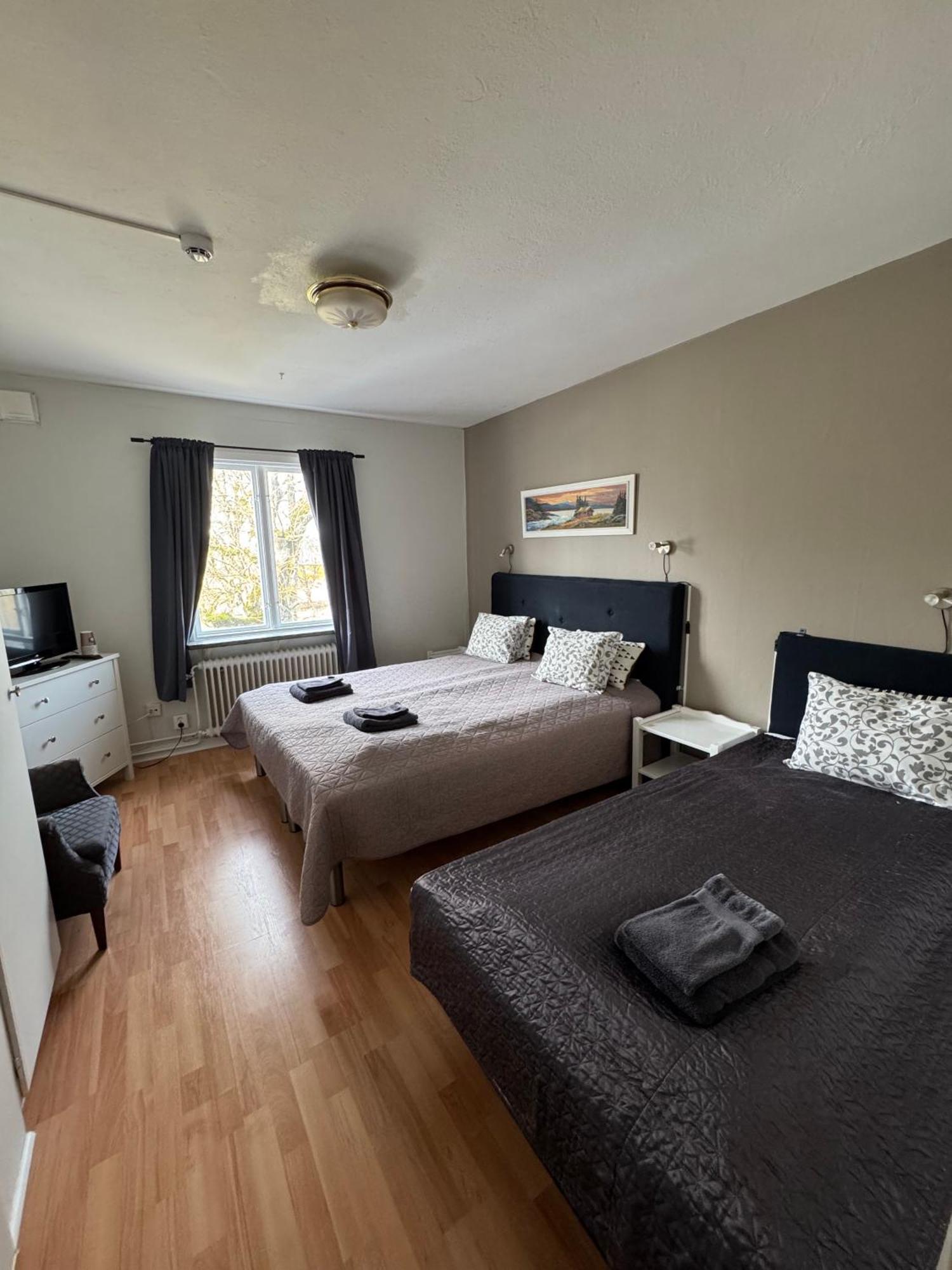 Brunsbo G:A Biskopsgard Hotell & Konferens Skara Esterno foto