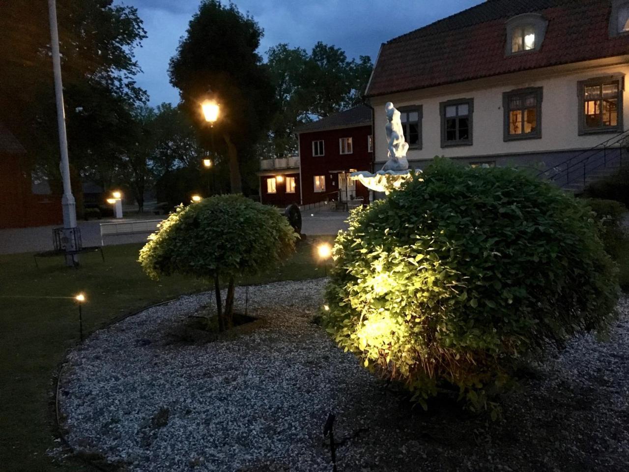 Brunsbo G:A Biskopsgard Hotell & Konferens Skara Esterno foto